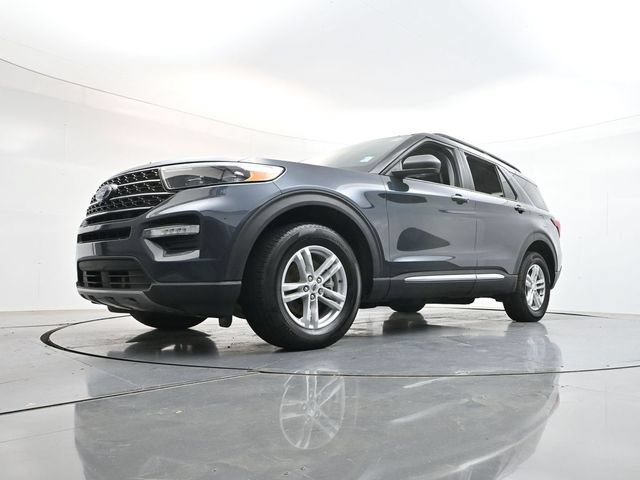 Certified 2023 Ford Explorer XLT w/ Equipment Group 202A AWD/4WD image 44