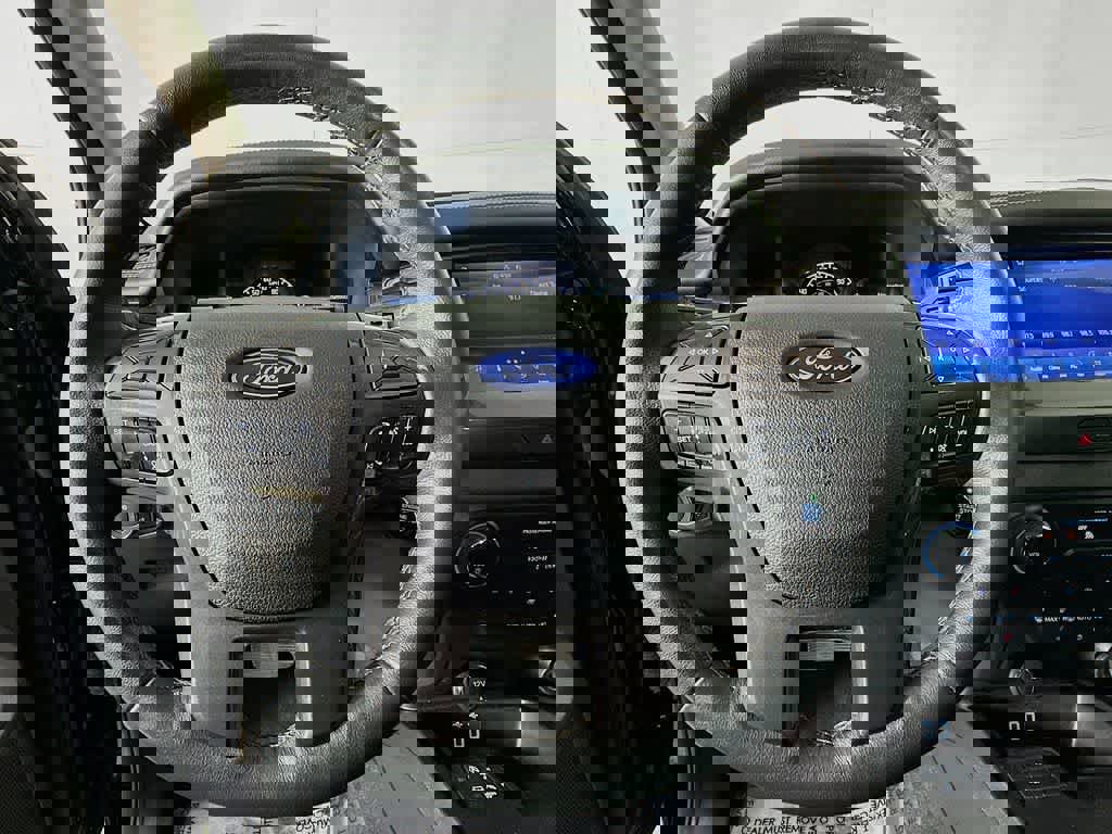 Certified 2020 Ford Ranger Lariat w/ Equipment Group 501A Mid image 18