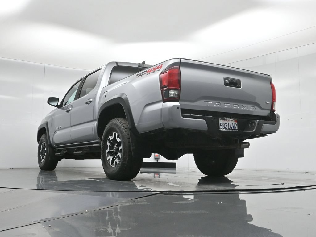 Used 2019 Toyota Tacoma TRD Off-Road w/ Technology Package AWD/4WD image 49