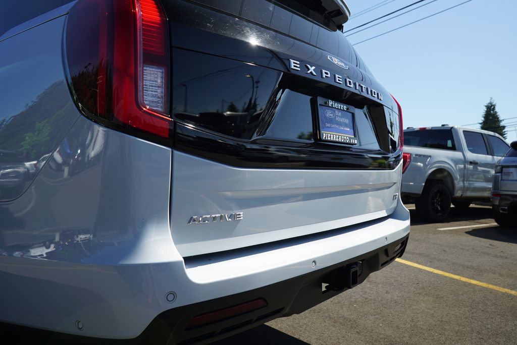 Certified 2025 Ford Expedition Max Active AWD/4WD image 29