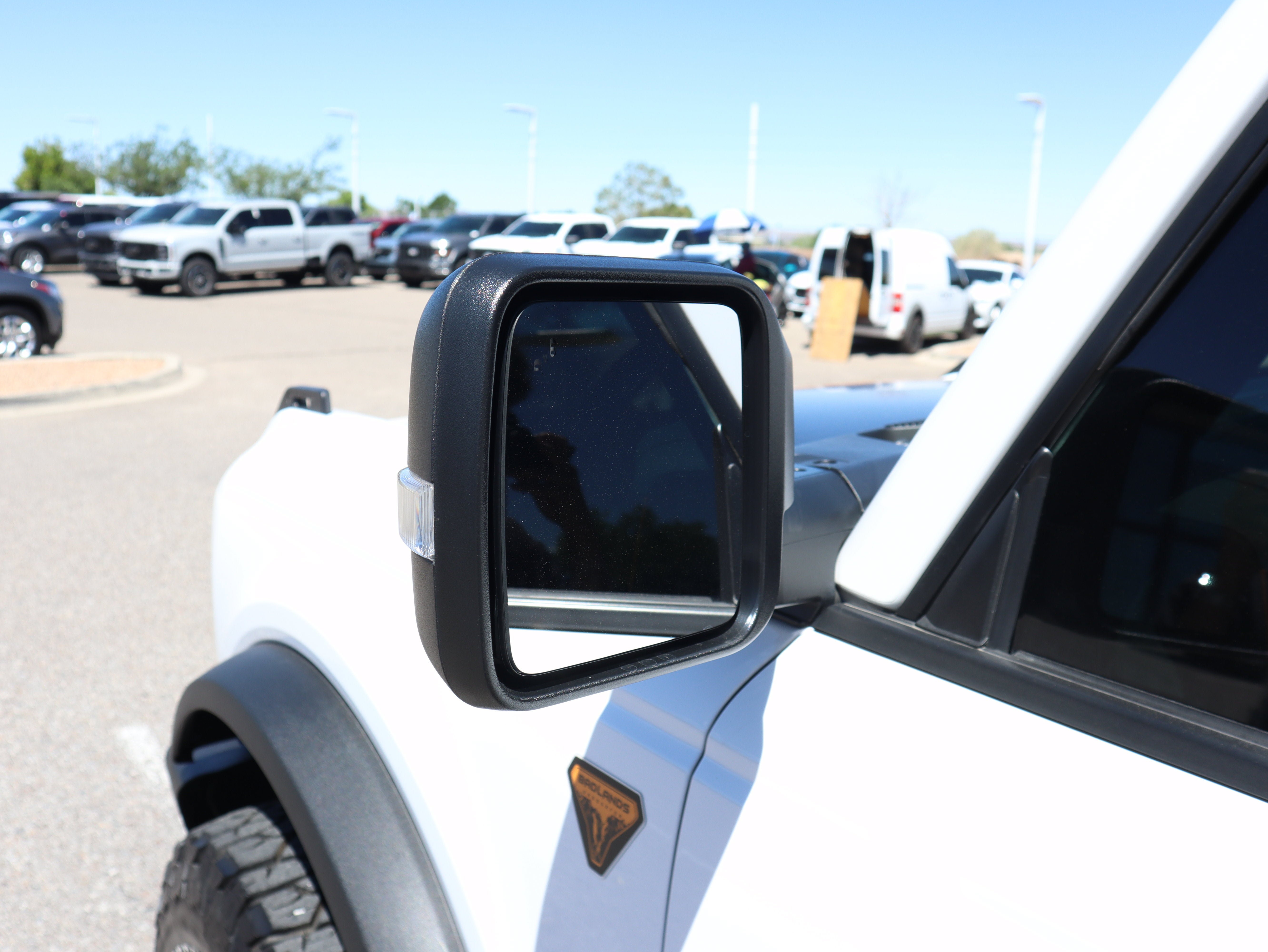 Certified 2023 Ford Bronco Badlands w/ Sasquatch Package AWD/4WD image 13