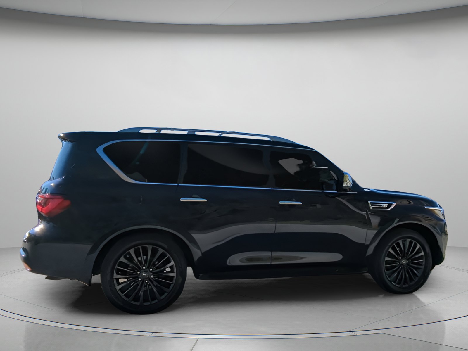Used 2022 INFINITI QX80 Sensory w/ Cargo Package image 30