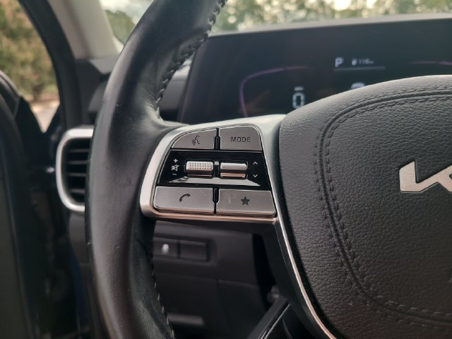 Used 2024 Kia Telluride S w/ S Sunroof Package FWD image 14