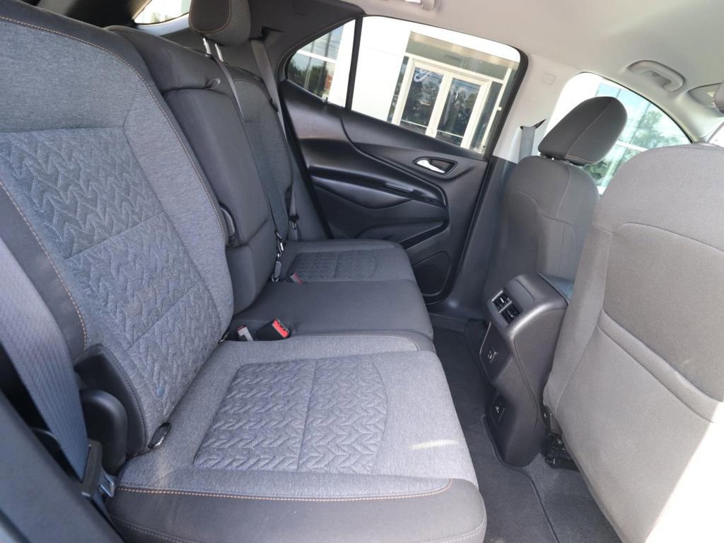 Used 2024 Chevrolet Equinox LT image 24