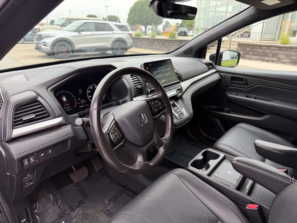 Used 2025 Honda Odyssey Sport-L image 9