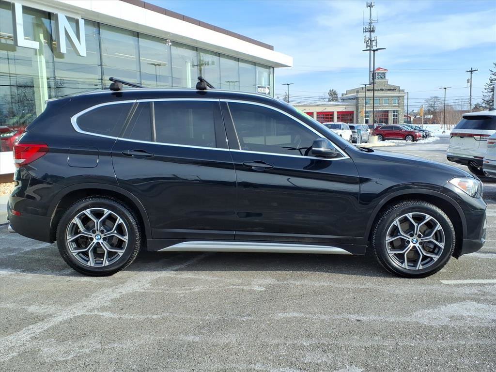 Used 2021 BMW X1 xDrive28i w/ Premium Package image 7