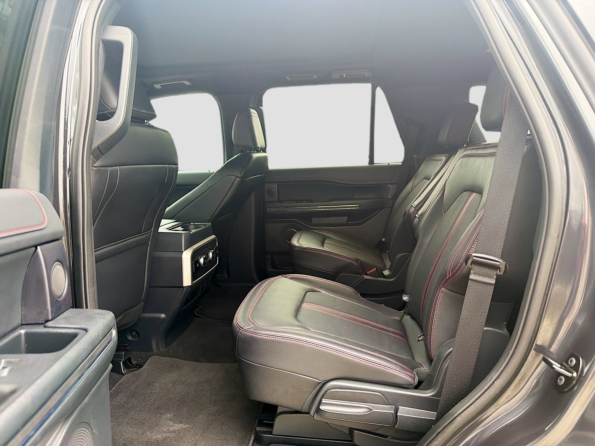 Certified 2024 Ford Expedition Limited RWD image 31