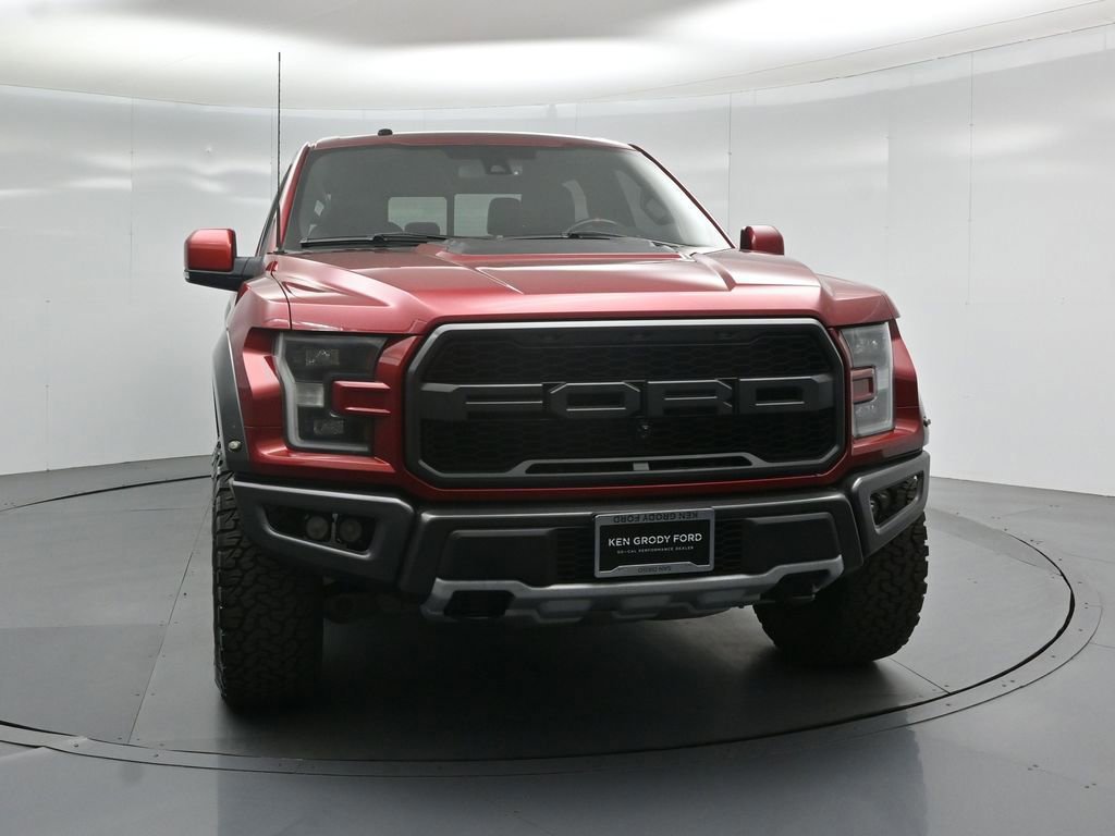 Certified 2017 Ford F150 Raptor w/ Equipment Group 802A Luxury image 6