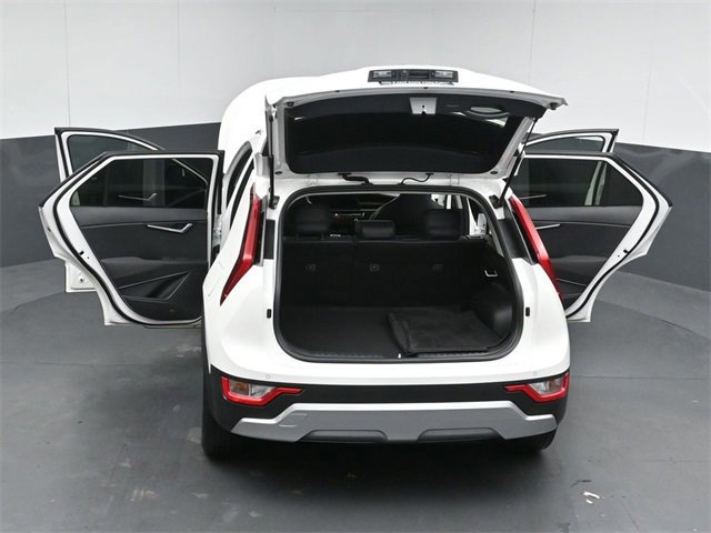 Used 2024 Kia Niro EX image 54