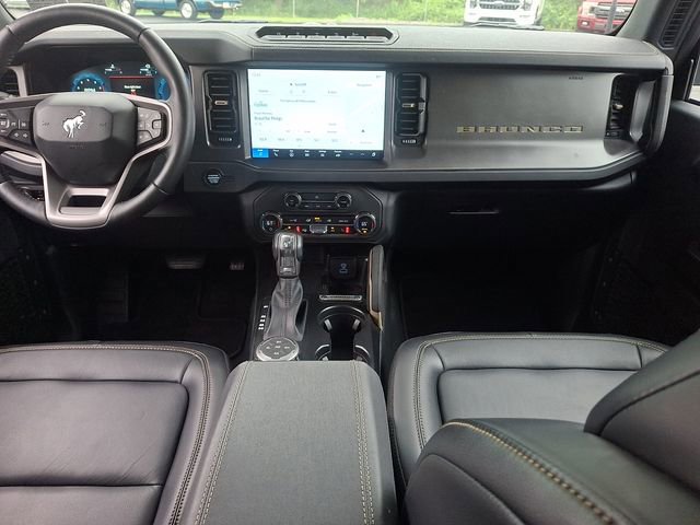 Certified 2025 Ford Bronco Badlands AWD/4WD image 18