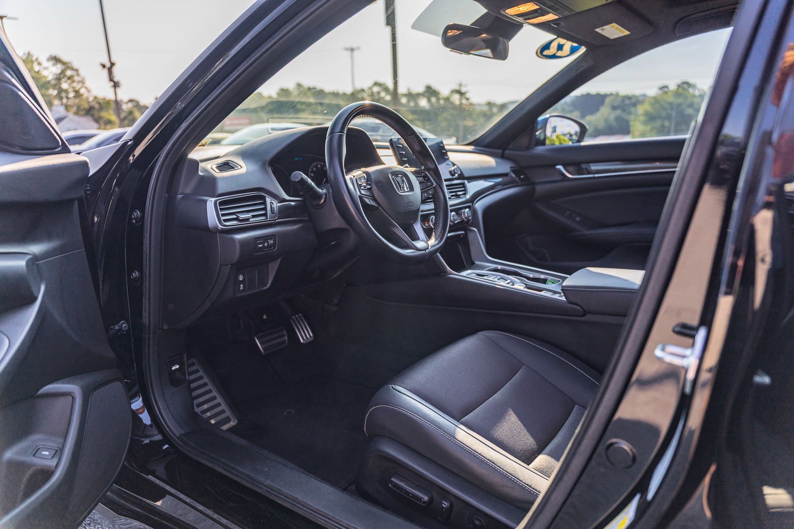 Used 2022 Honda Accord Sport image 17