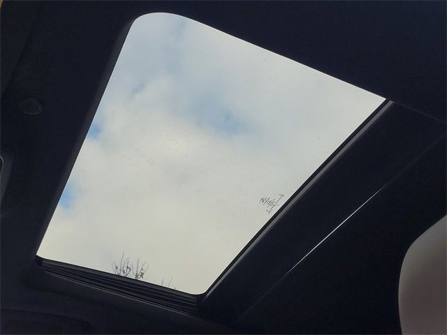 Certified 2022 Ford Explorer Platinum w/ Equipment Group 601A image 26