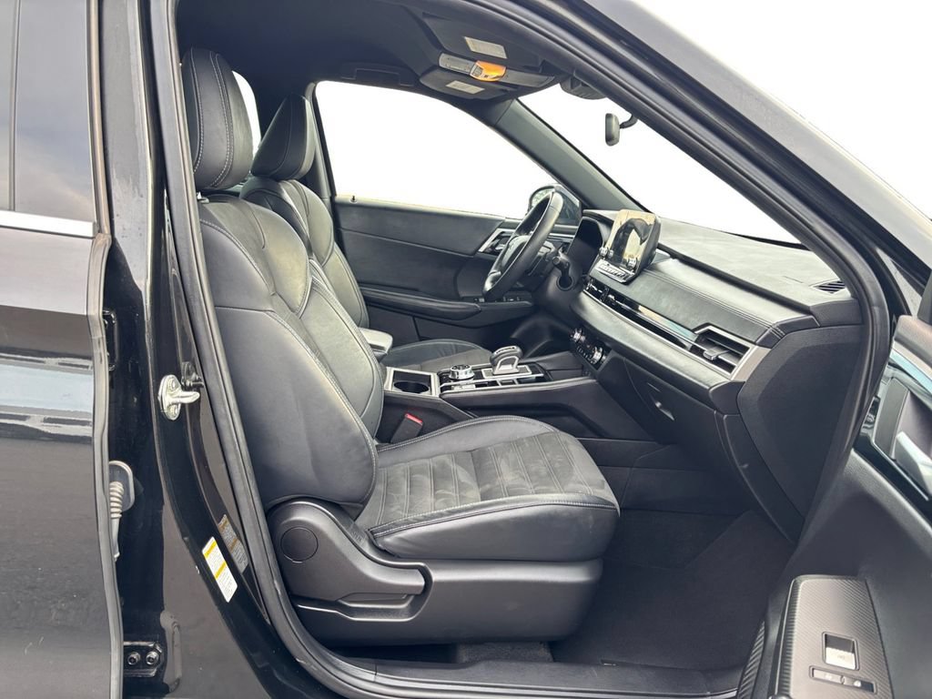 Used 2023 Mitsubishi Outlander SE Black Edition AWD/4WD image 22