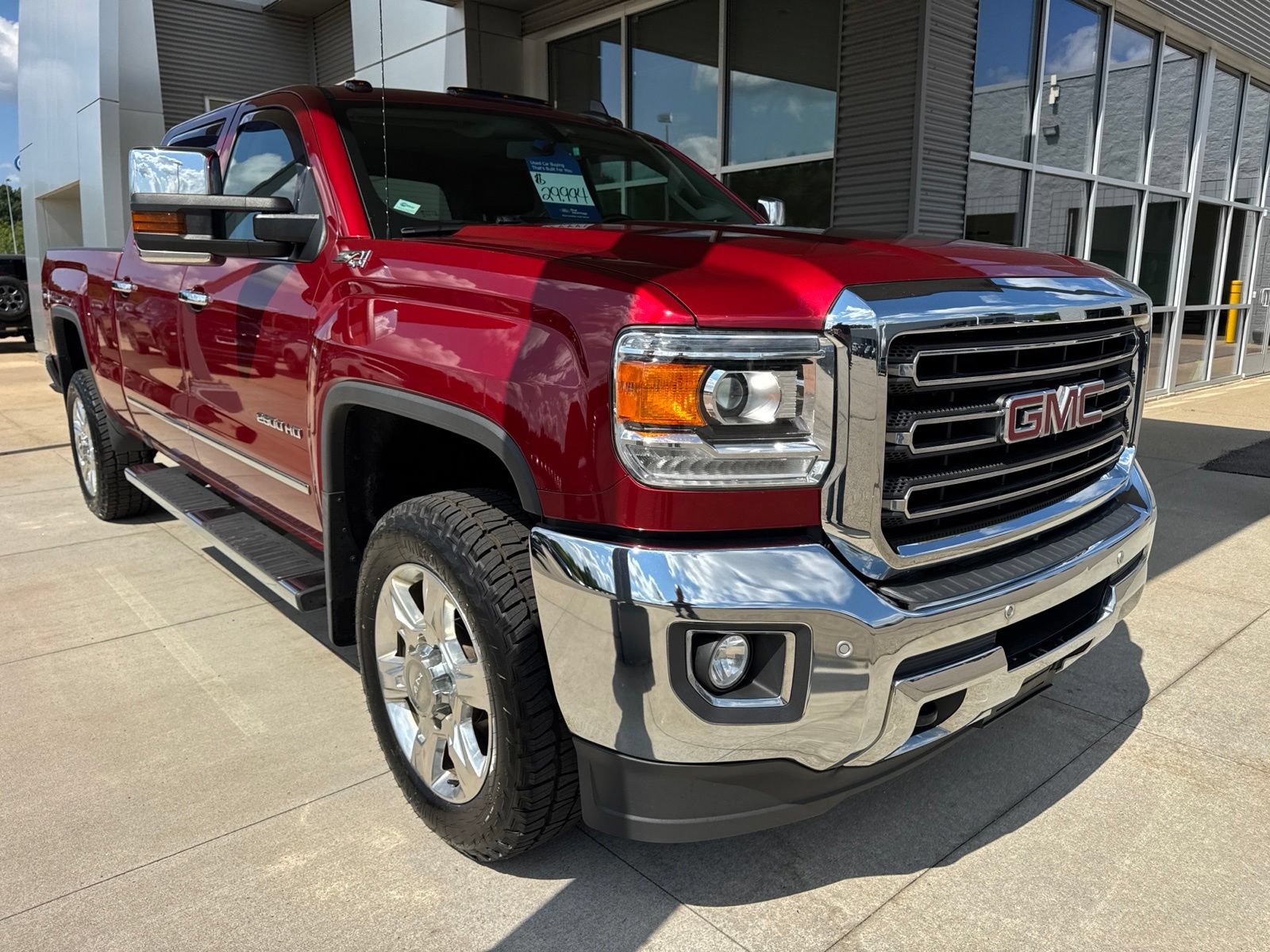 Used 2018 GMC Sierra 2500 SLT AWD/4WD image 10