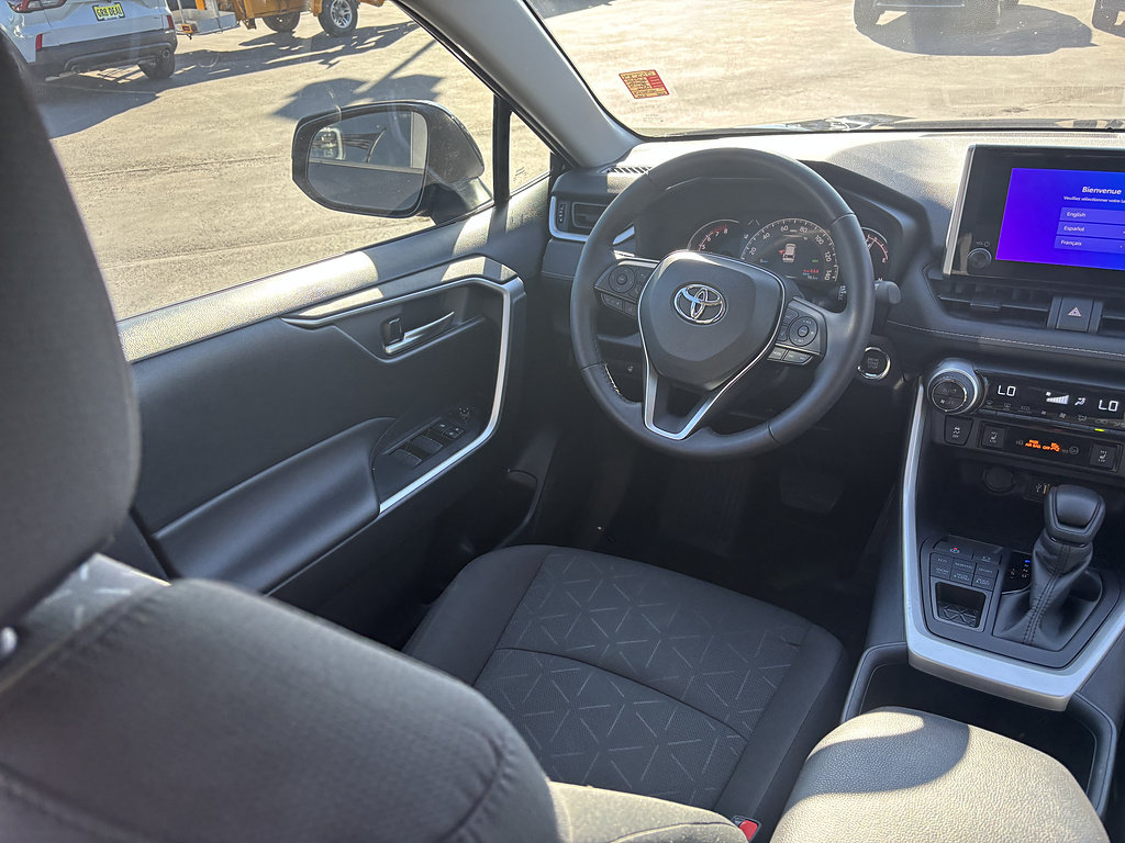 Used 2024 Toyota RAV4 XLE w/ Convenience Package AWD/4WD image 20