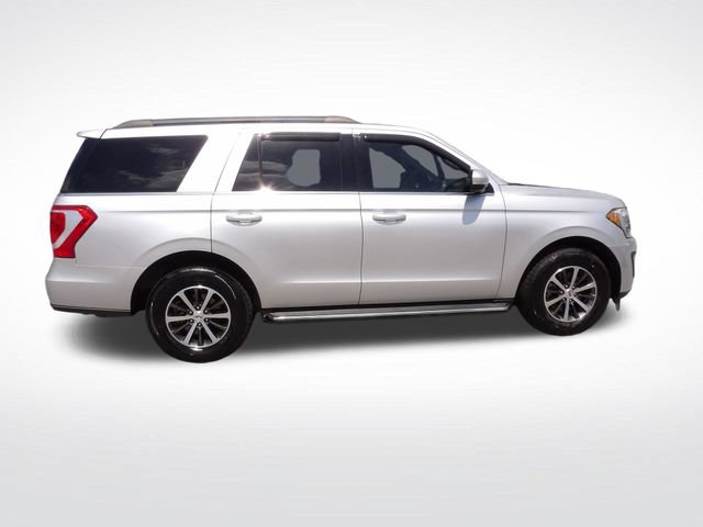 Certified 2018 Ford Expedition XLT w/ Equipment Group 202A RWD image 12