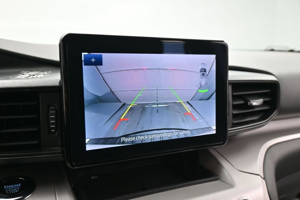 Certified 2024 Ford Explorer XLT RWD image 14