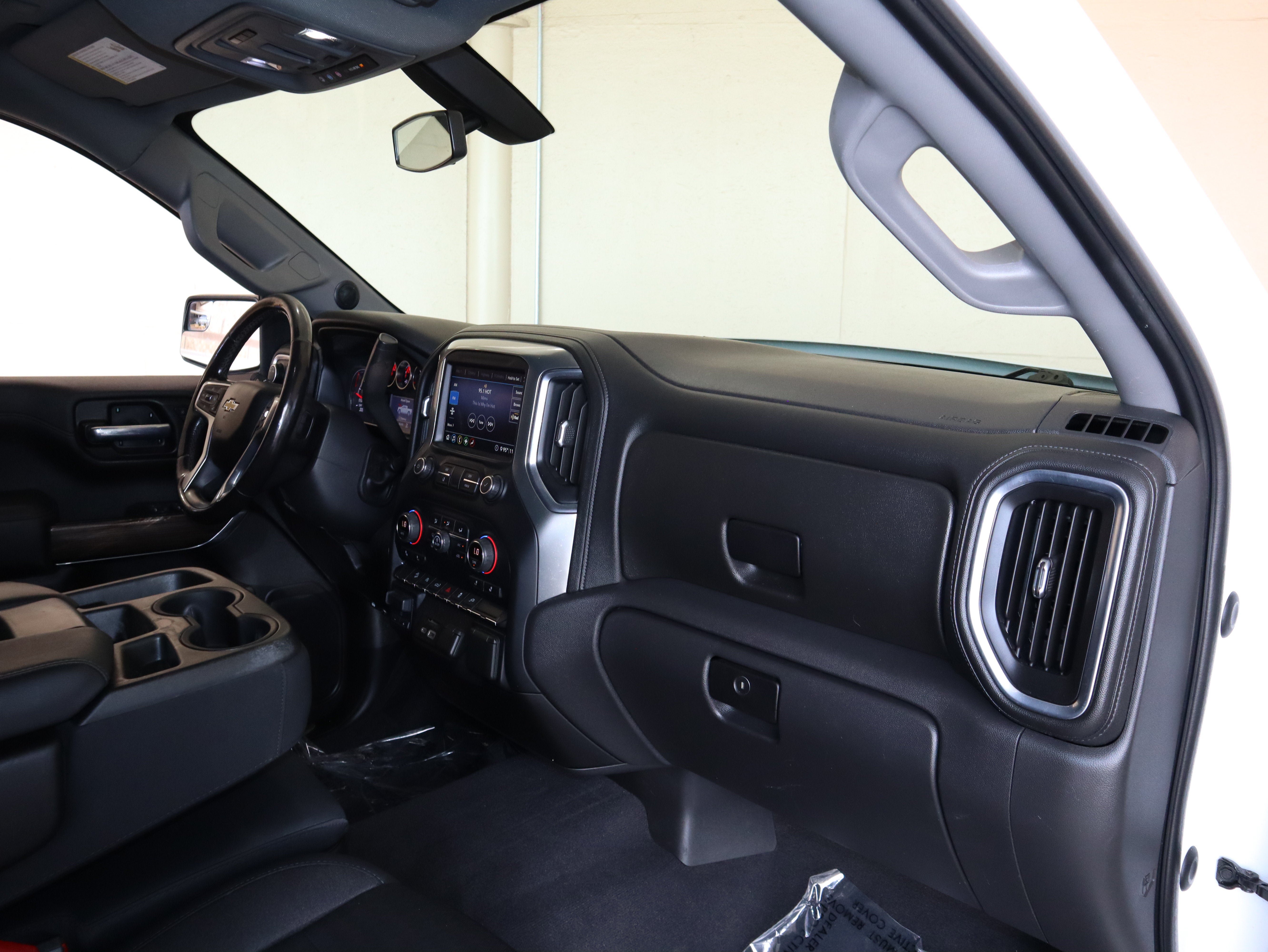 Used 2020 Chevrolet Silverado 1500 LT w/ All-Star Edition AWD/4WD image 38