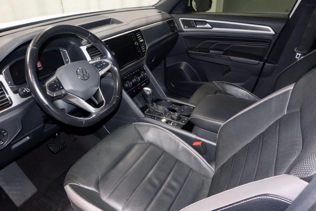 Used 2020 Volkswagen Atlas Cross Sport SEL Premium AWD/4WD image 23