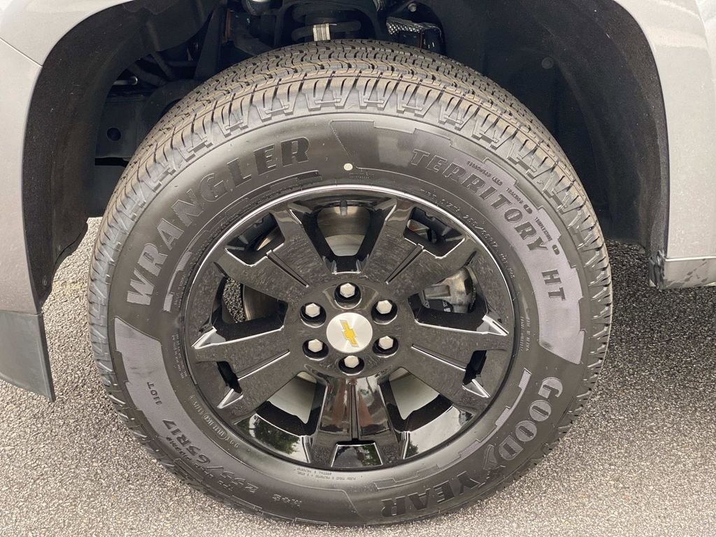 Used 2022 Chevrolet Colorado LT w/ Fleet Safety Package RWD image 12