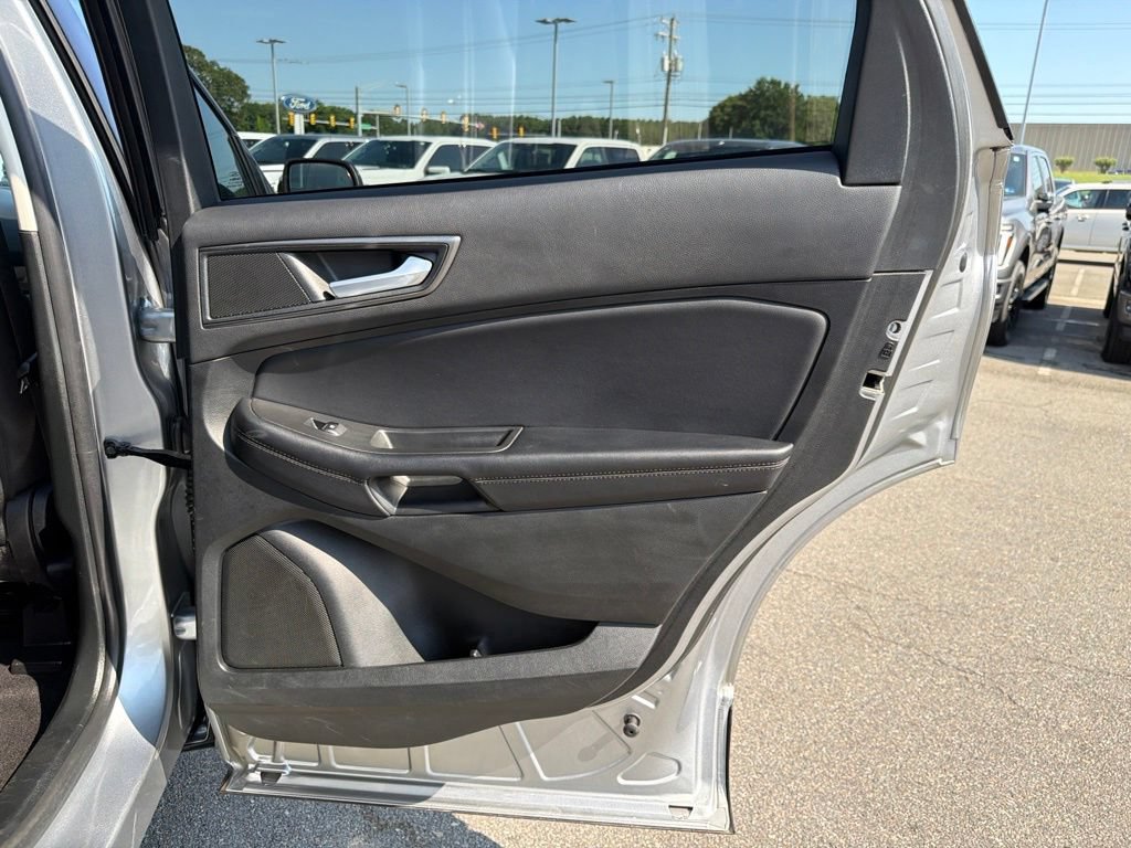 Certified 2023 Ford Edge SE w/ Cargo Accessory Package AWD/4WD image 21