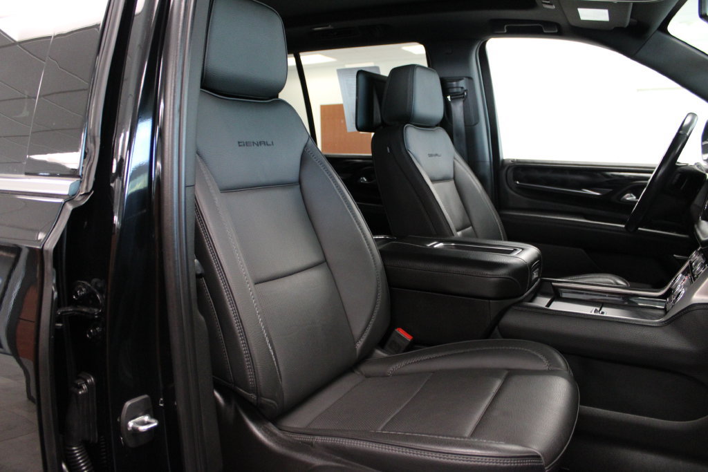 Used 2024 GMC Yukon Denali AWD/4WD image 55