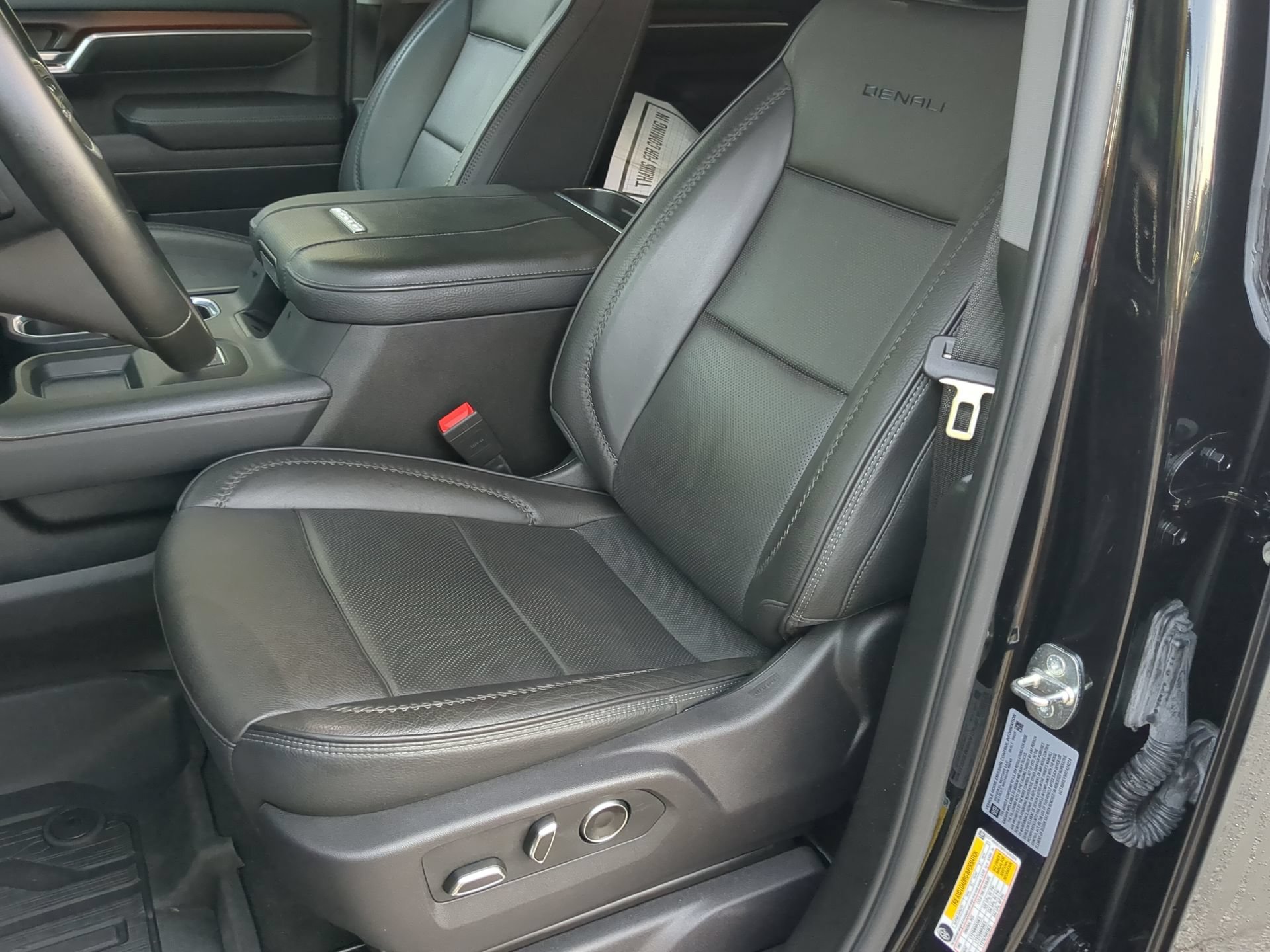 Used 2024 GMC Sierra 2500 Denali w/ Denali Reserve Package AWD/4WD image 57