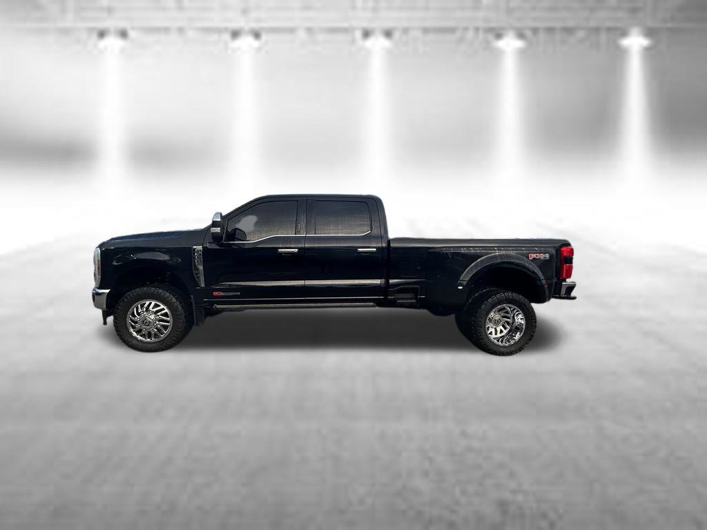 Certified 2024 Ford F350 King Ranch w/ Chrome Package AWD/4WD image 8