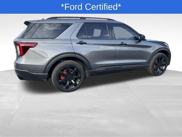 Certified 2022 Ford Explorer ST w/ Equipment Group 401A AWD/4WD image 3