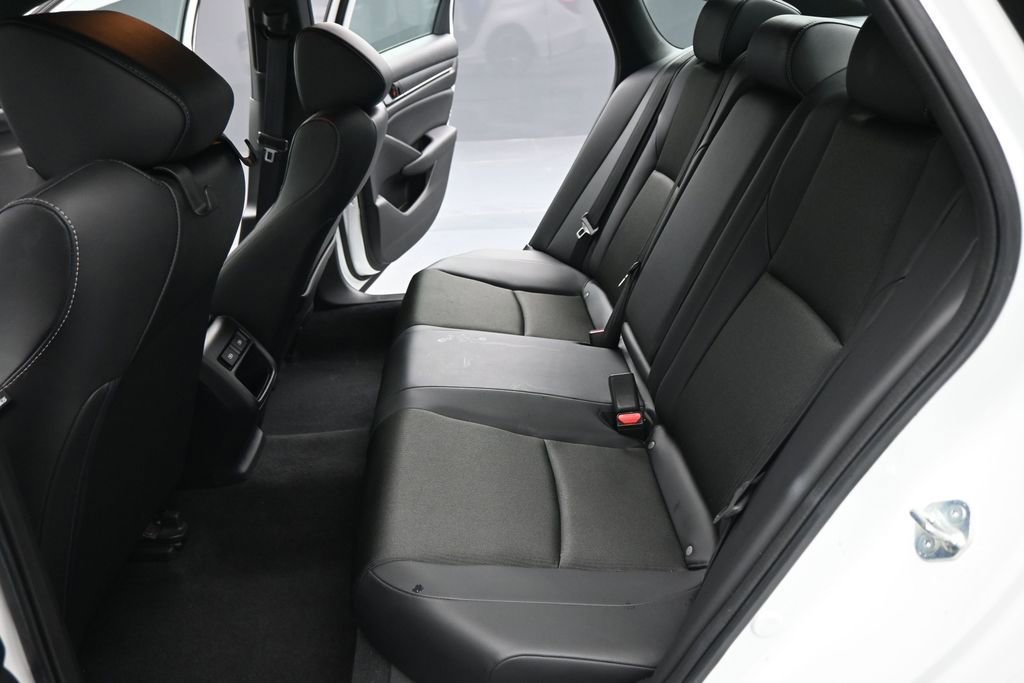 Used 2022 Honda Accord Sport image 17