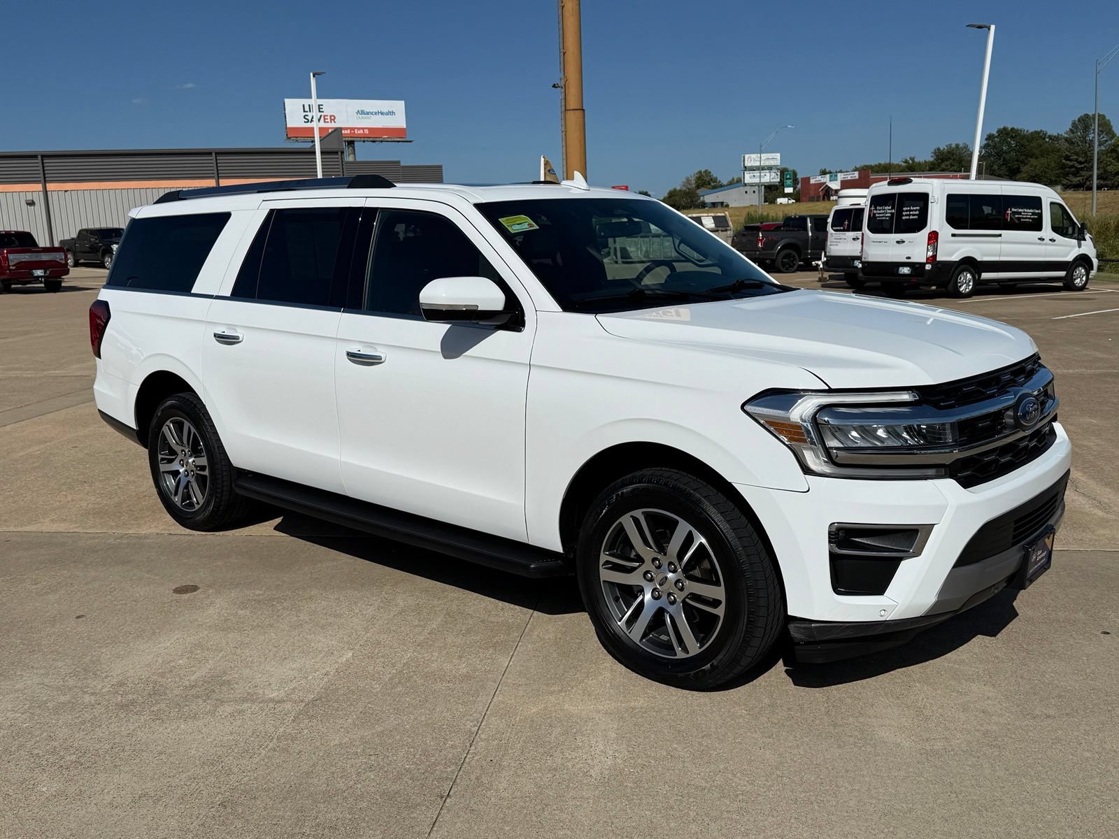 Certified 2024 Ford Expedition Max Limited AWD/4WD image 3