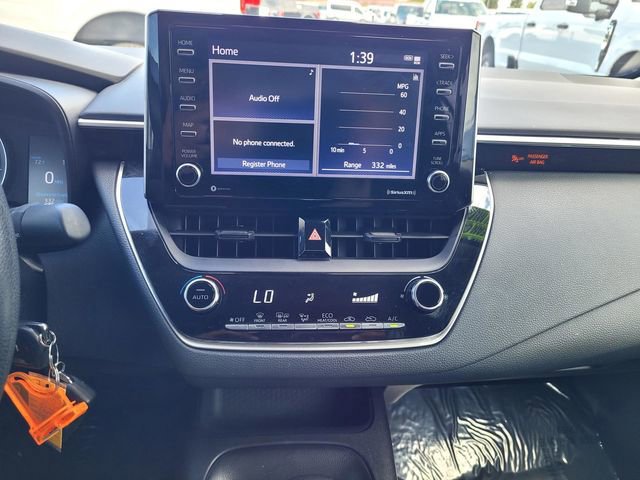 Used 2021 Toyota Corolla LE image 21