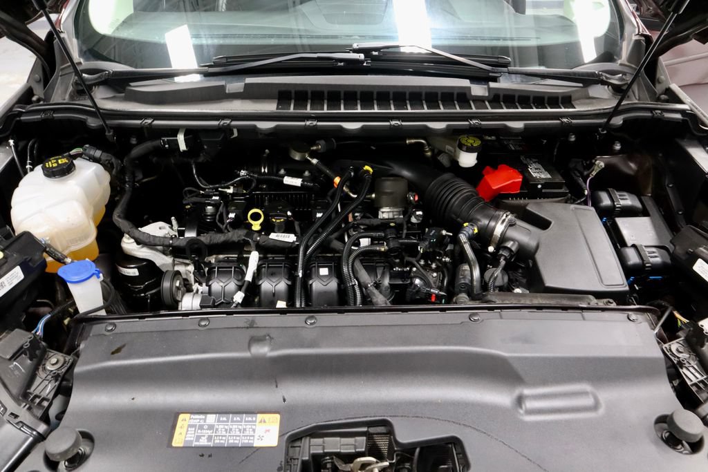Certified 2024 Ford Edge Titanium AWD/4WD image 17