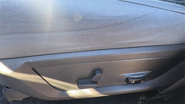 Used 2017 RAM 1500 Big Horn image 10