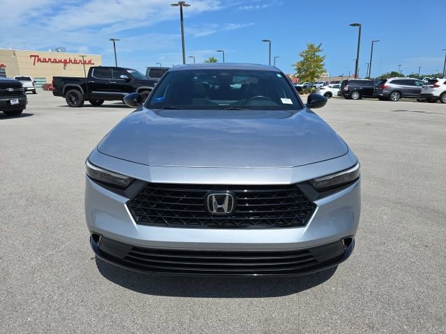 Used 2023 Honda Accord Sport image 8