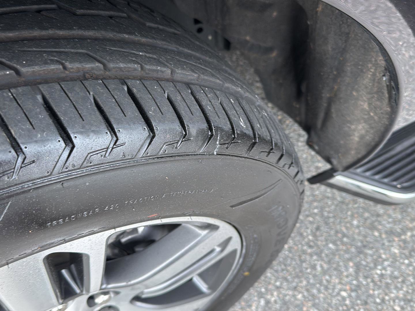 Certified 2023 Ford Expedition Limited image 36