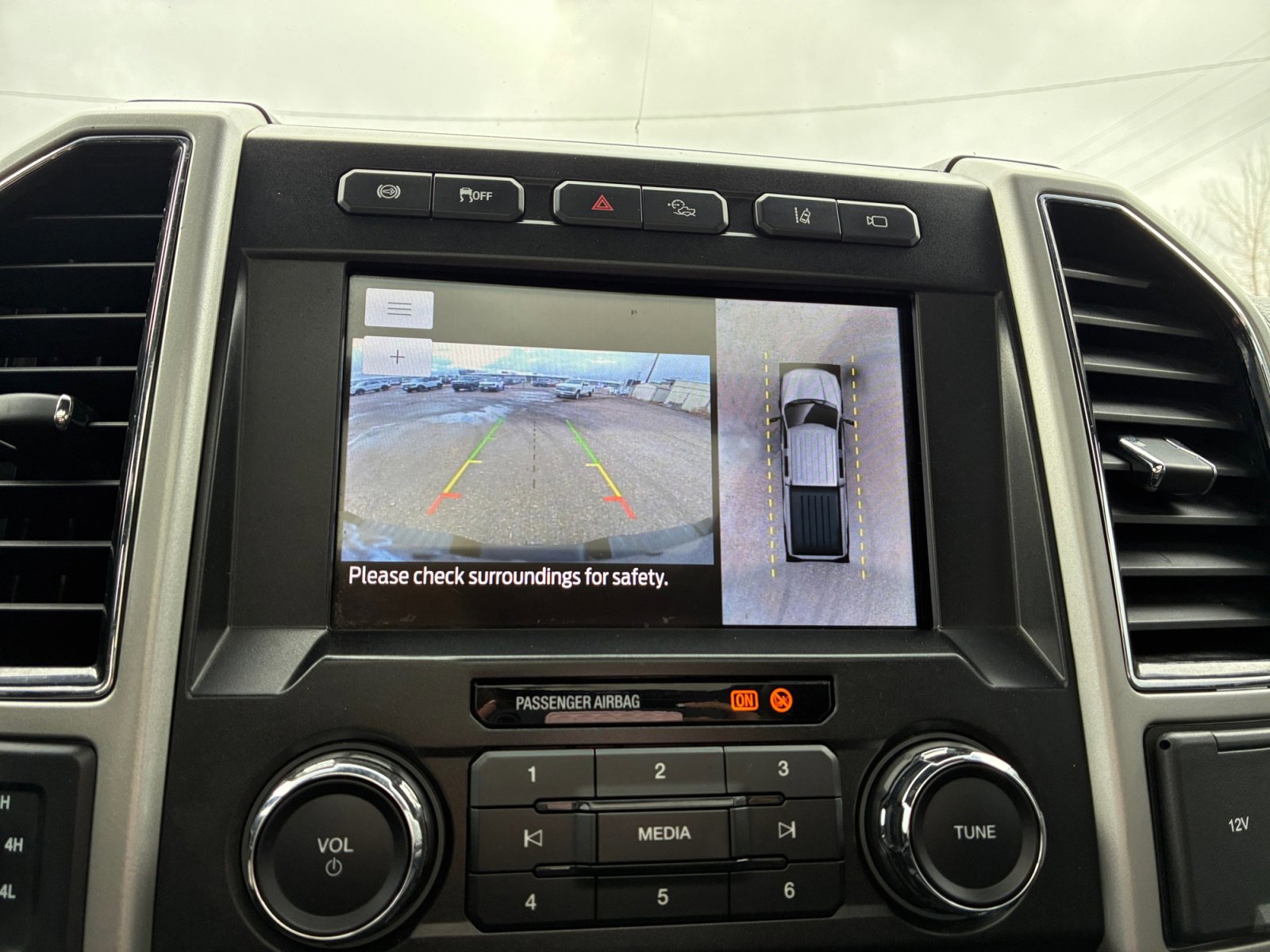 Certified 2021 Ford F250 Lariat image 28