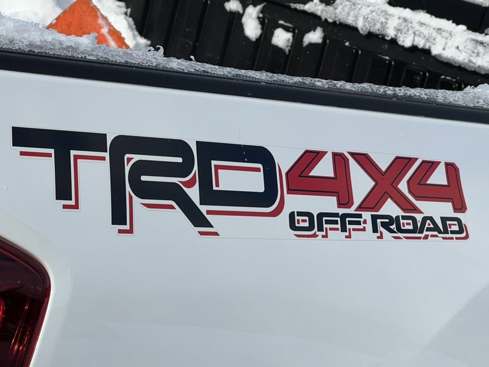 Used 2019 Toyota Tacoma TRD Off-Road image 8