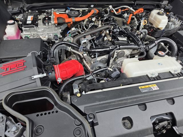 Used 2024 Toyota Tacoma TRD Pro AWD/4WD image 19