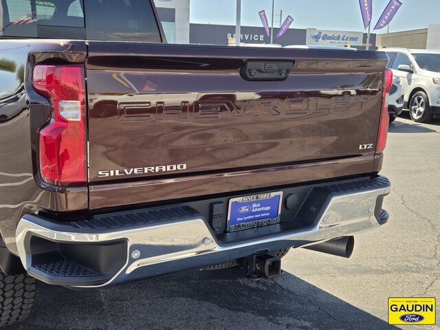 Used 2024 Chevrolet Silverado 2500 LTZ w/ LTZ Plus Package AWD/4WD image 6