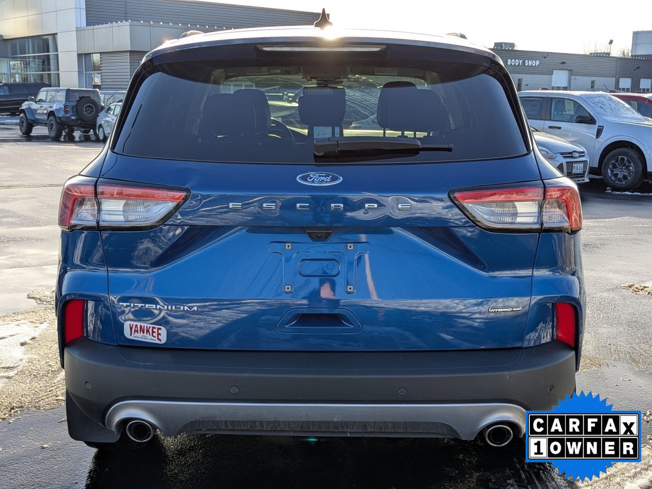 Certified 2022 Ford Escape Titanium w/ Titanium Elite Package image 4