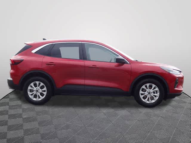 Certified 2023 Ford Escape Active AWD/4WD image 4