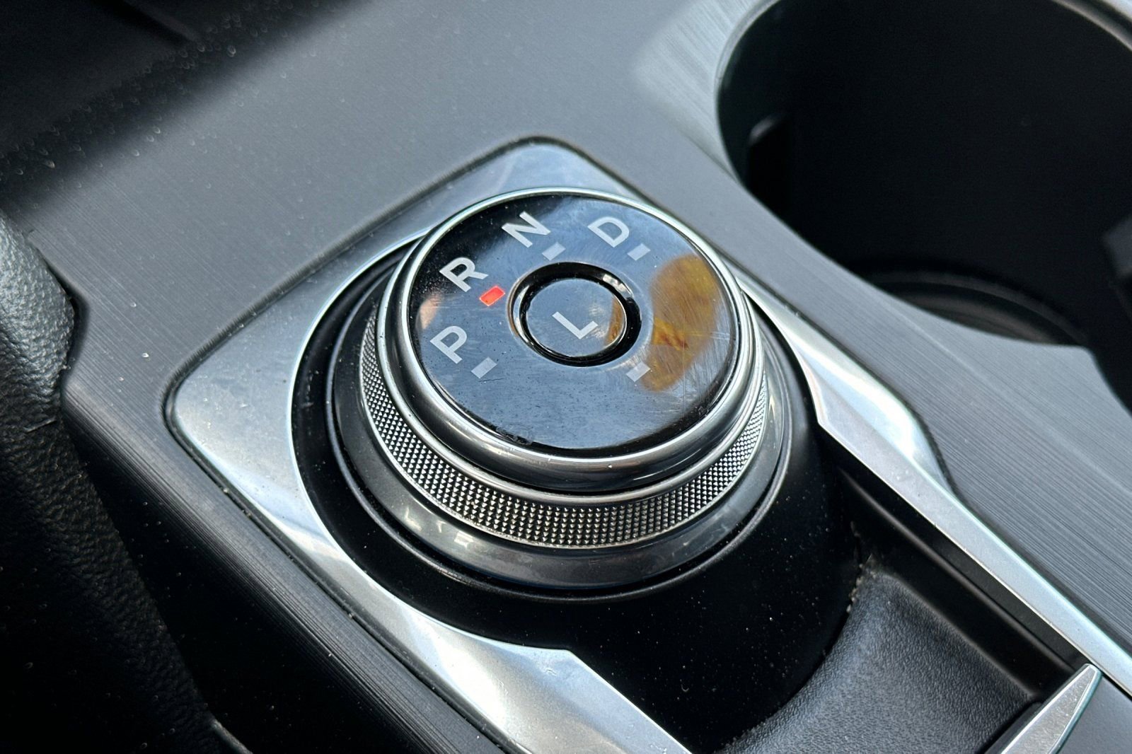 Certified 2020 Ford Escape SEL FWD image 23