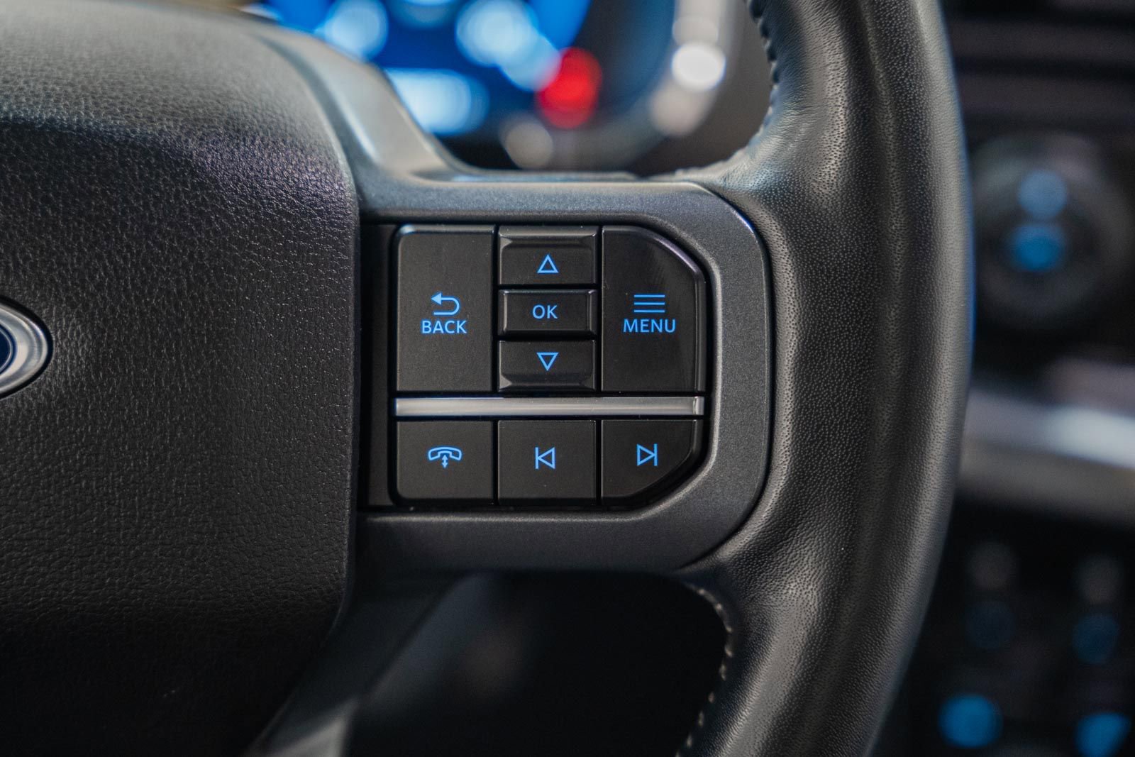 Certified 2023 Ford F150 Lariat w/ Equipment Group 502A High image 37