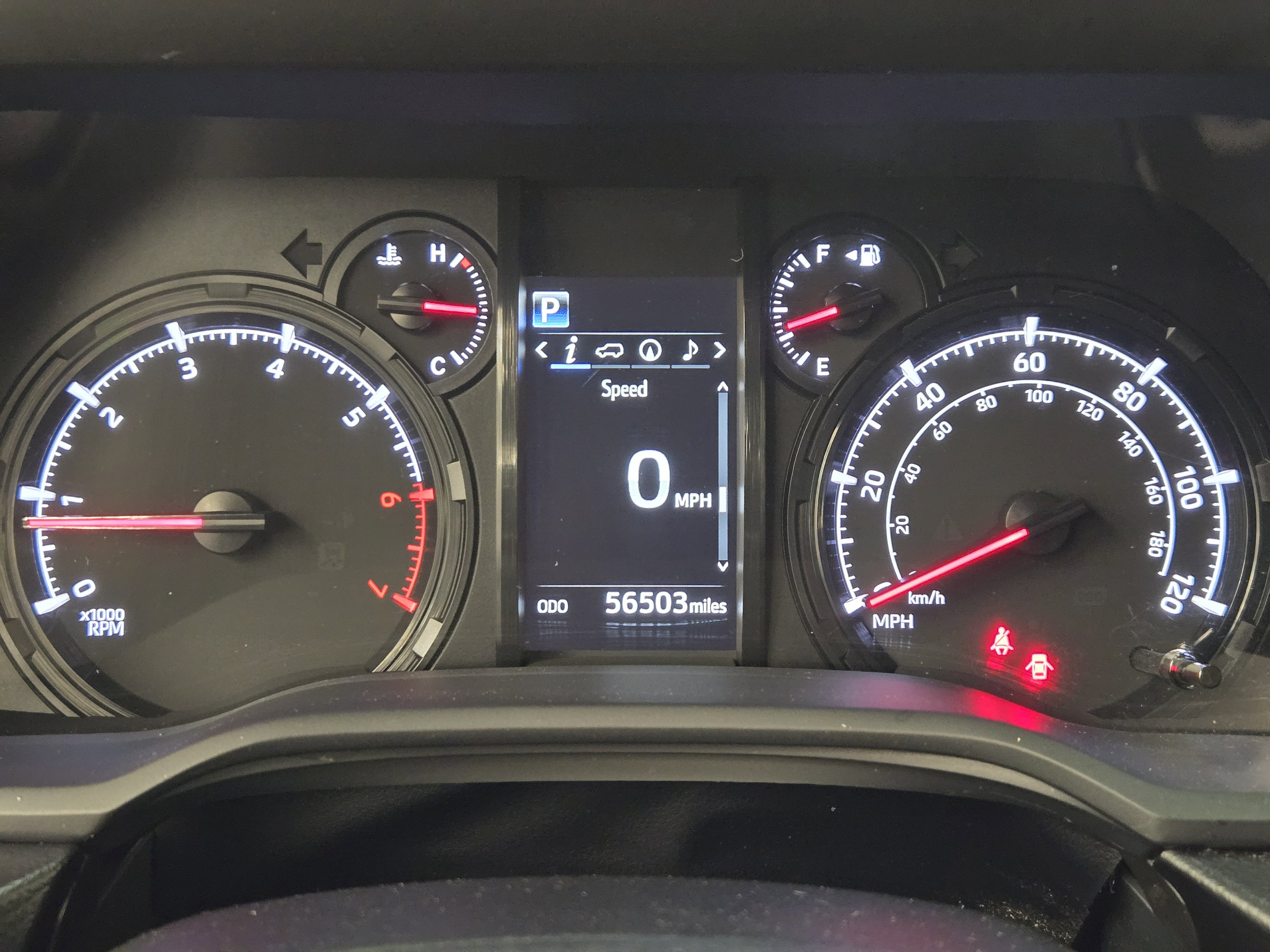 Used 2022 Toyota 4Runner SR5 Premium w/ Moonroof Package AWD/4WD image 17