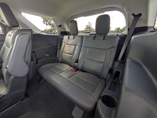 Certified 2026 Ford Explorer Active w/ Active Comfort Package RWD image 15