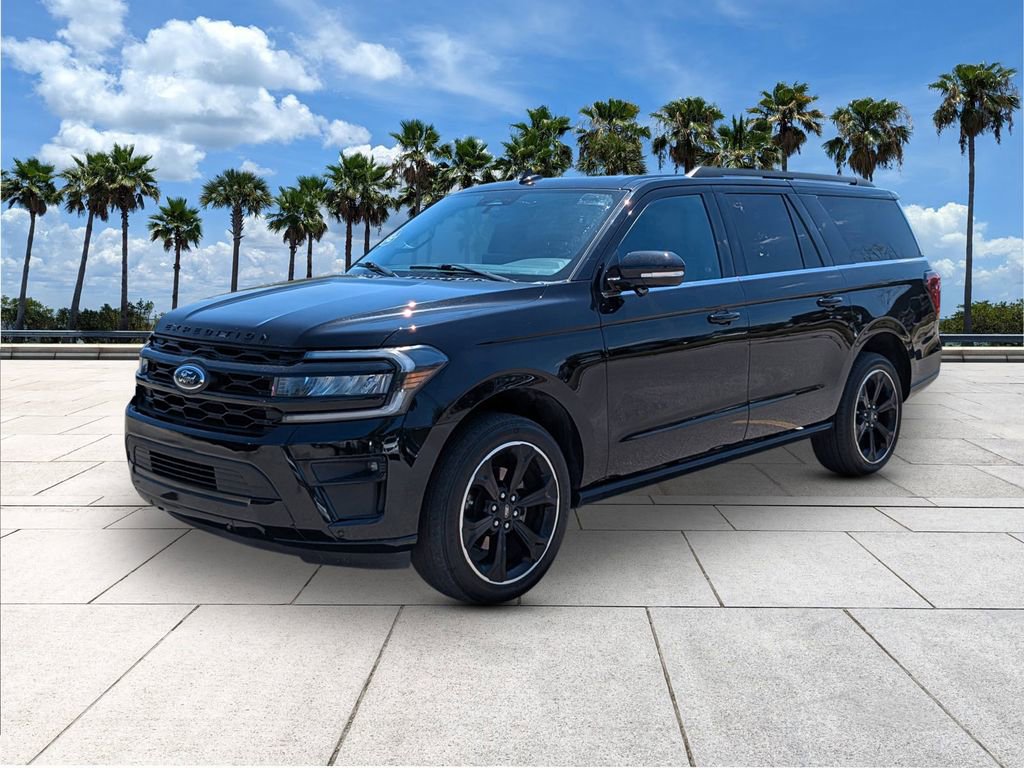 Certified 2023 Ford Expedition Max Limited RWD image 2