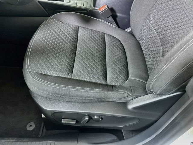 Certified 2023 Ford Escape Active AWD/4WD image 36