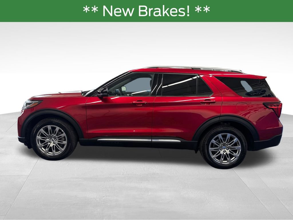 Certified 2025 Ford Explorer Platinum image 3
