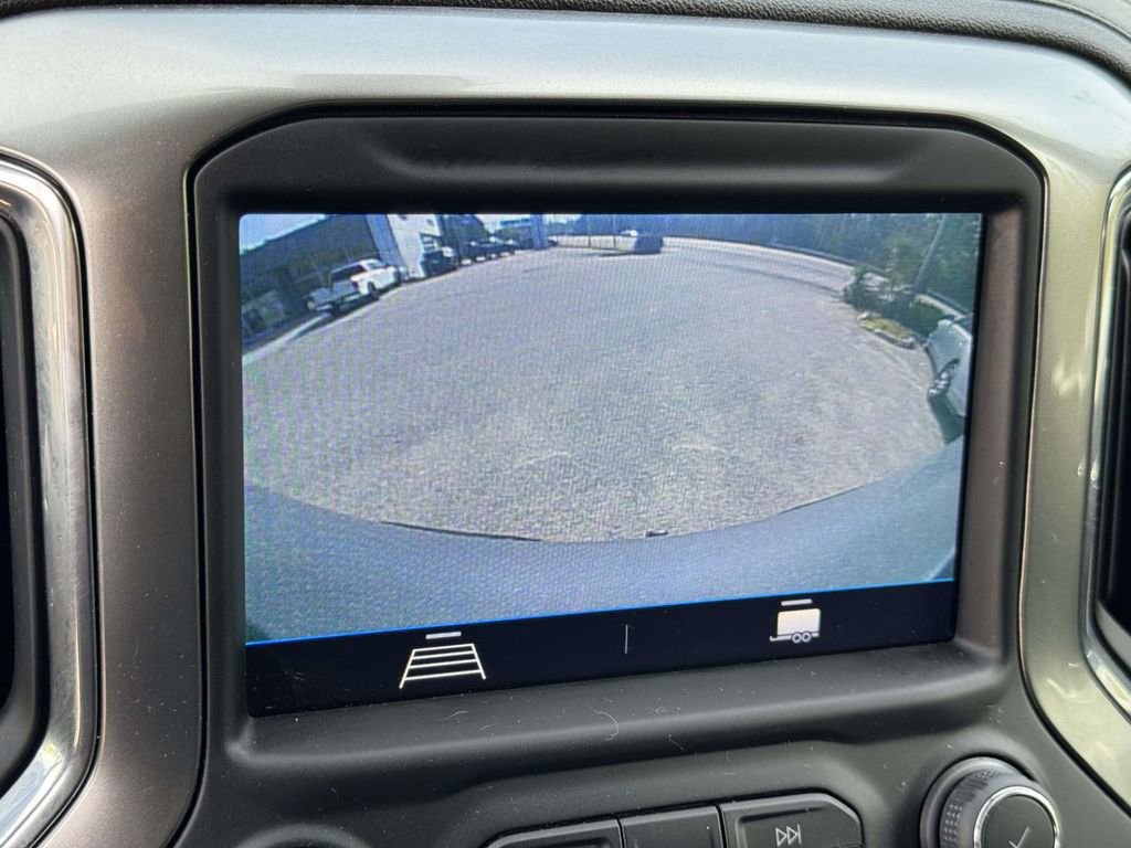 Used 2022 Chevrolet Silverado 1500 LT image 9